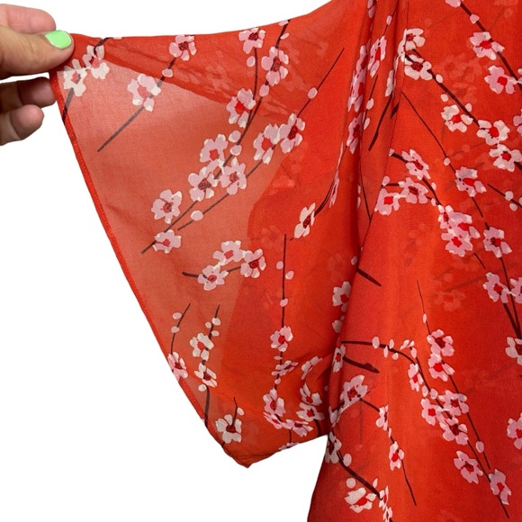 Cabi Split Flutter Sleeve Chiffon Cherry Blossom Blouse Size XXL - Picture 5 of 12